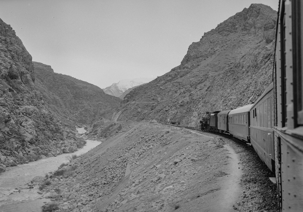 FSA/8d29000/8d295008d29536a.tif