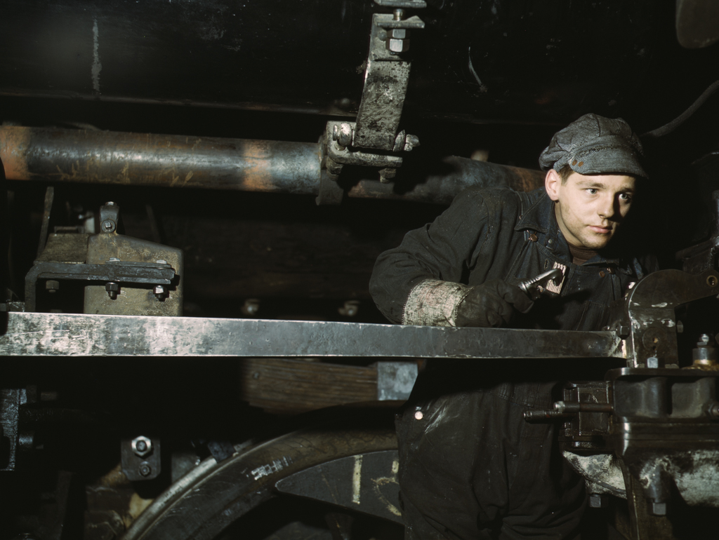 A young worker at the C & NW RR 40th Street shops, Chicago, Ill