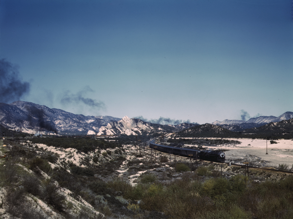 Santa Fe R.R. trains going through Cajon Pass in the San Bernardino Mountains, Cajon, Calif._