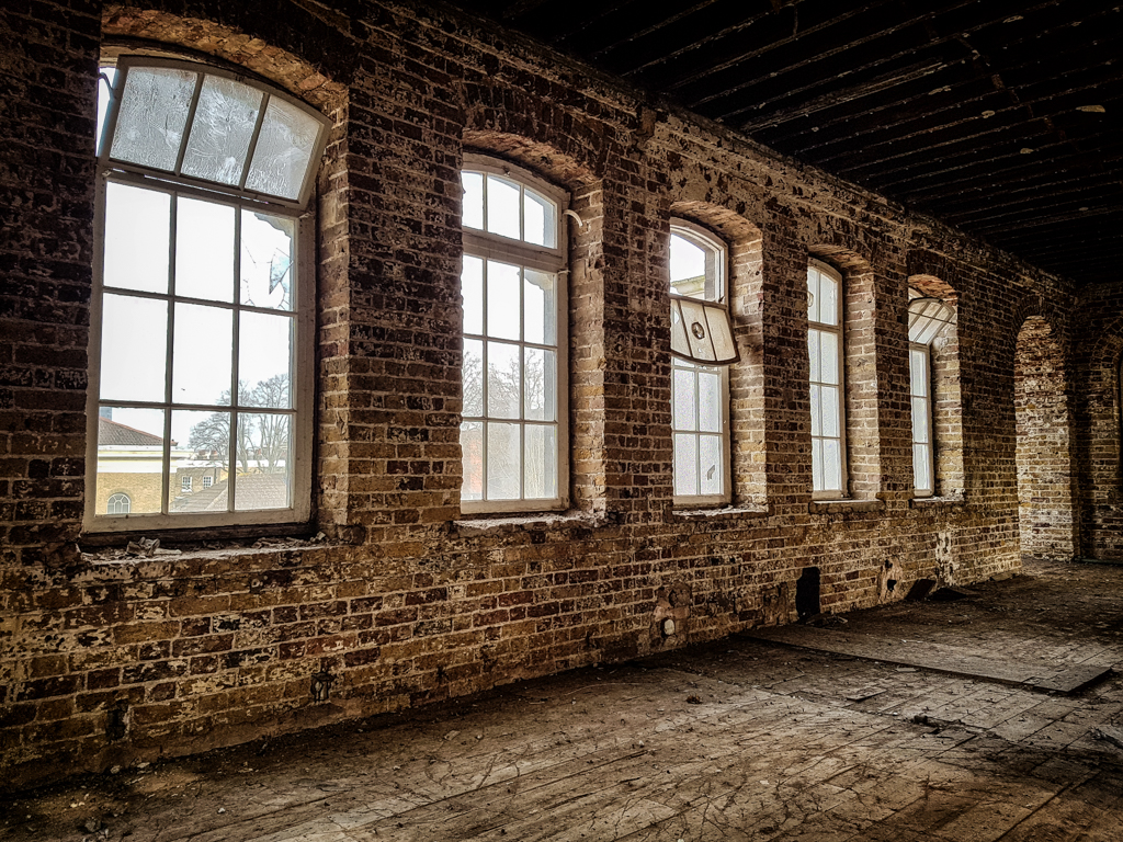 #446 – Samsung Galaxy S7 Shoot – St.Clements Asylum,&nbsp;London