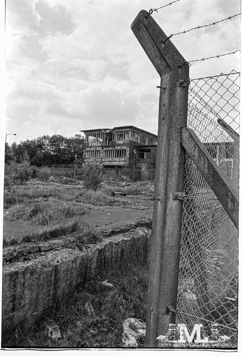 #528 – Old Negative Scans Part 8 – Huncoat Power&nbsp;Station